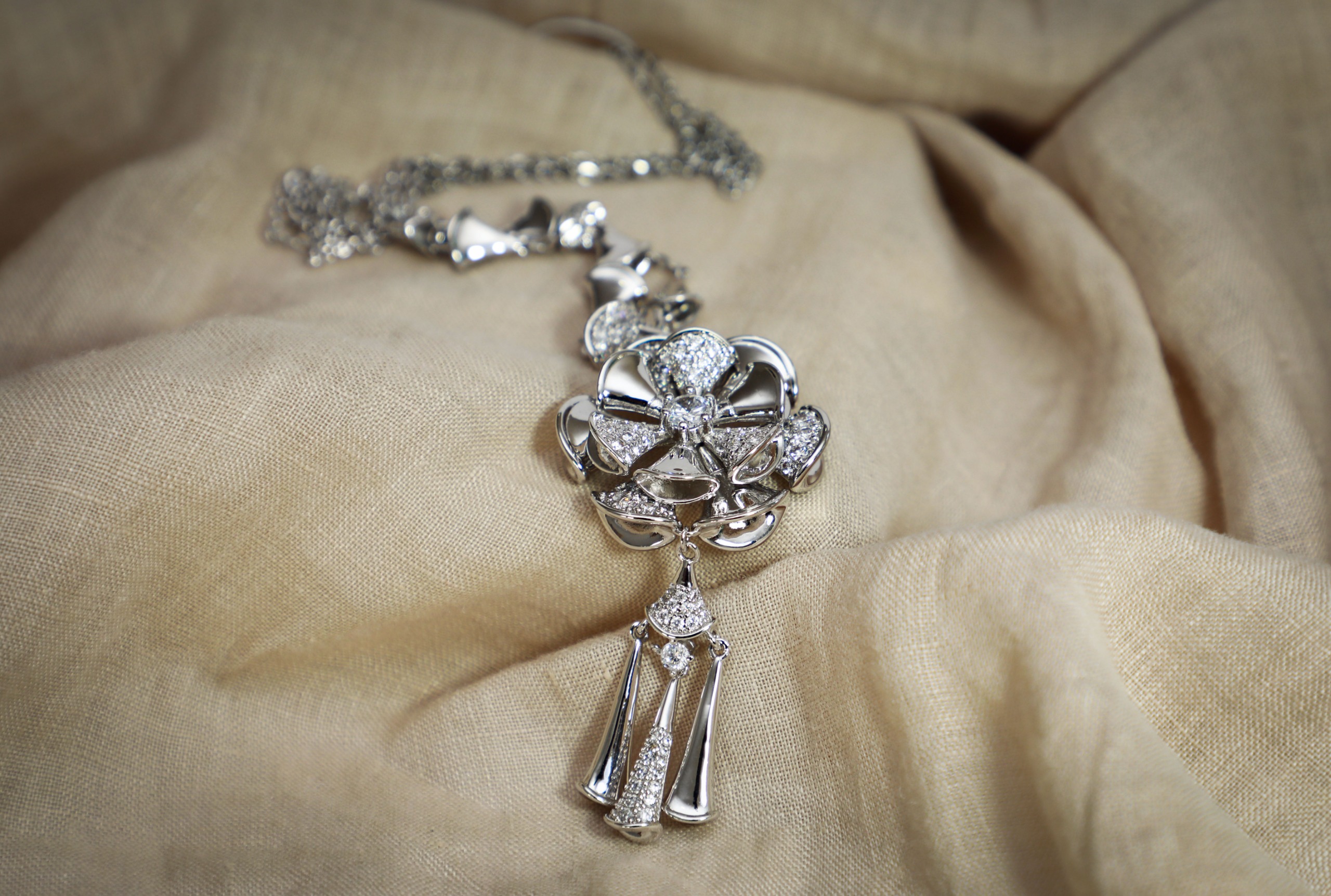 Banner de la colección de cadenas Kintsugi